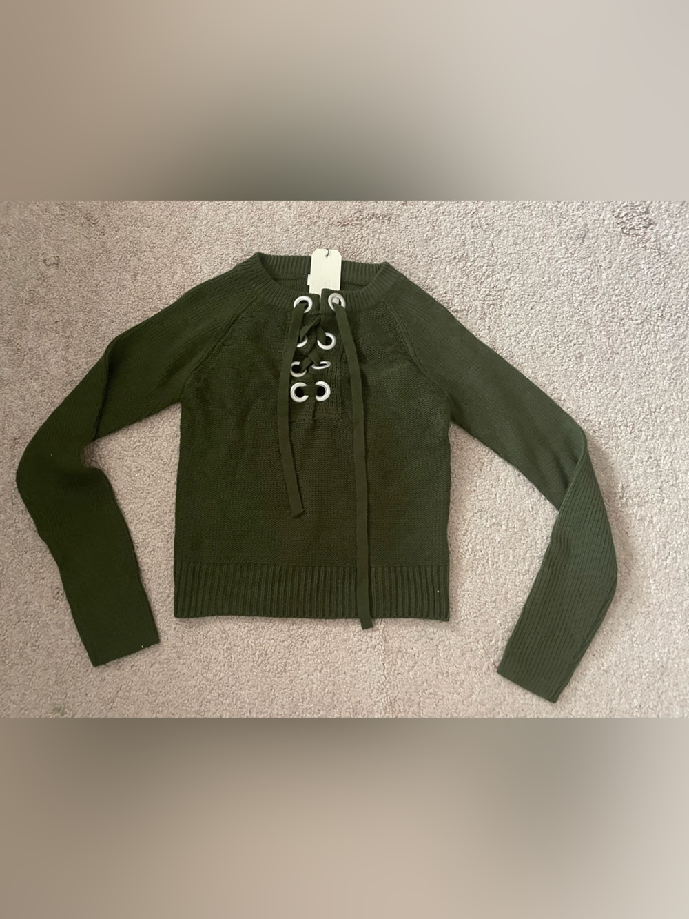 Uniq Lace-Up Crewneck Sweater in Olive Green size Small